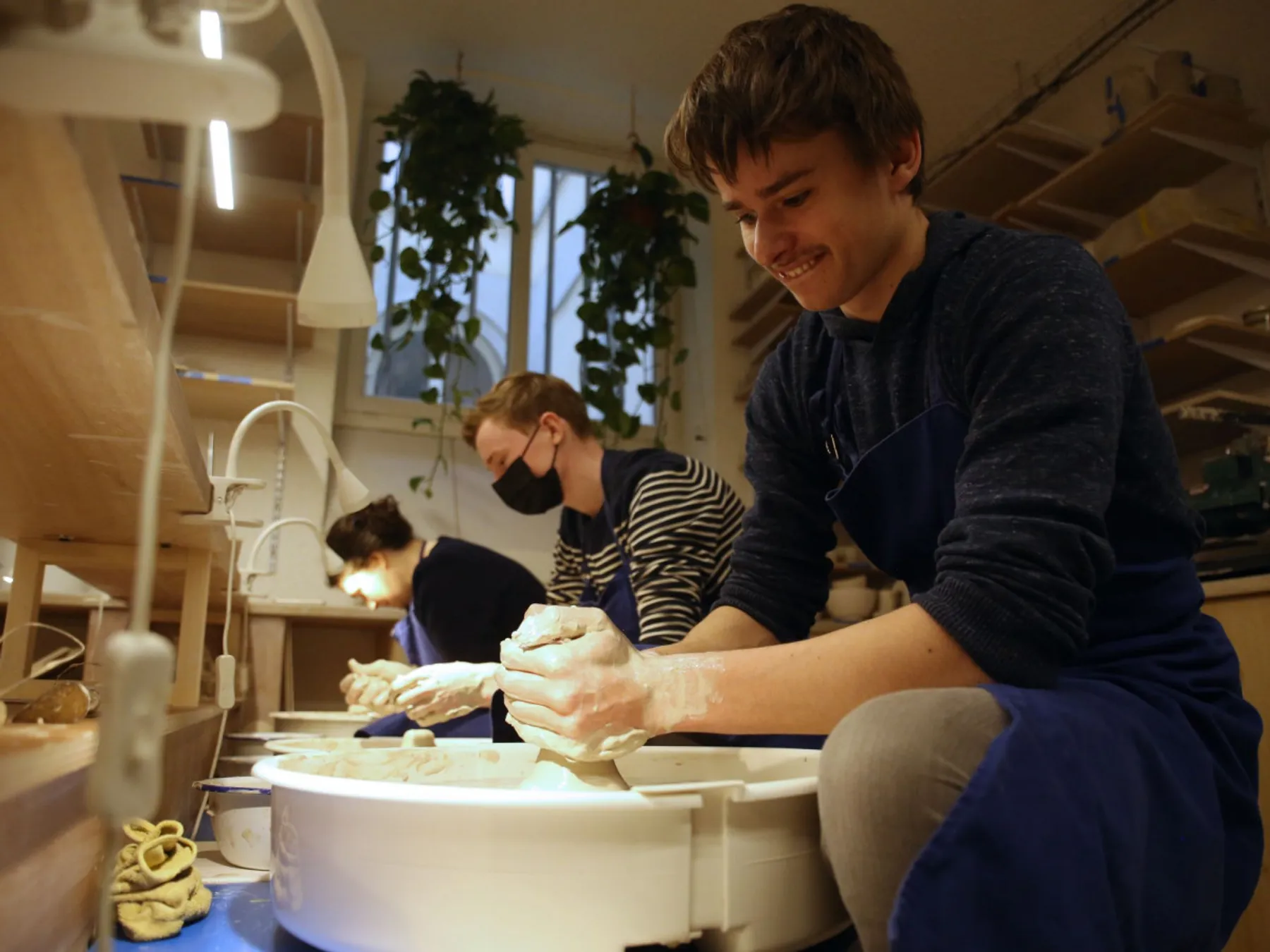 Découvrez les secrets du tour de céramiste en 2 sessions - Image n°3 - Wecandoo