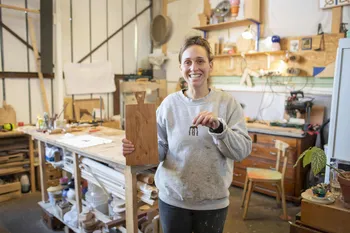 Éléonore : Designer Bois à Rezé