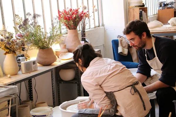 Renforcez votre équipe en créant vos bols et tasses autour d'un apéro - Afbeelding nr. 4 - Wecandoo