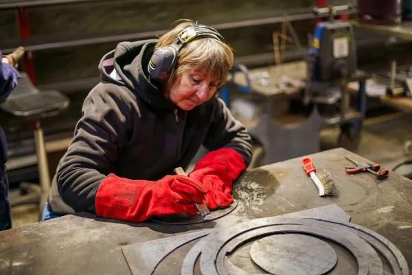 Réalisez votre lustre à la découpe plasma - Image n°3 - Wecandoo