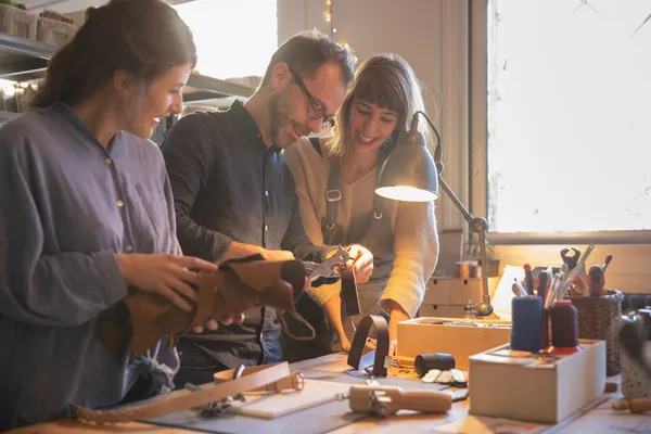 Réalisez votre indispensable de petite maroquinerie - Image n°3 - Wecandoo