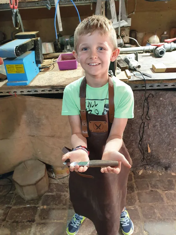 Réalisez vos deux couteaux de table en duo parent-enfant - Image n°3 - Wecandoo