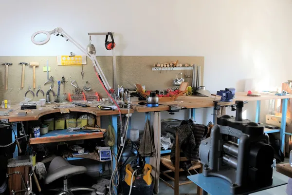 Créez votre duo d'anneaux en argent avec Cécile - Afbeelding nr. 1 - Wecandoo