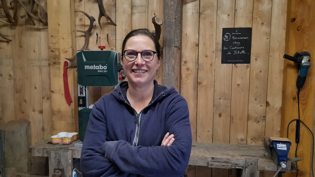Anne-Juliette : Coutelière à Gironde (33)