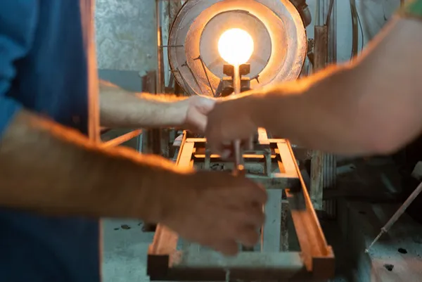 Soufflez vos pièces en verre - Image n°1 - Wecandoo