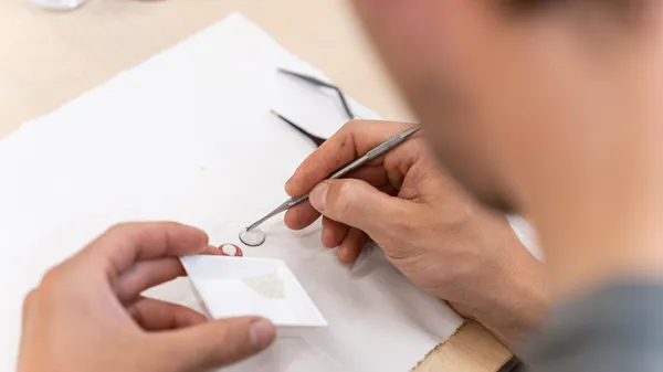 Fabriquez vos boucles d'oreille en émaillage sur cuivre - Afbeelding nr. 3 - Wecandoo