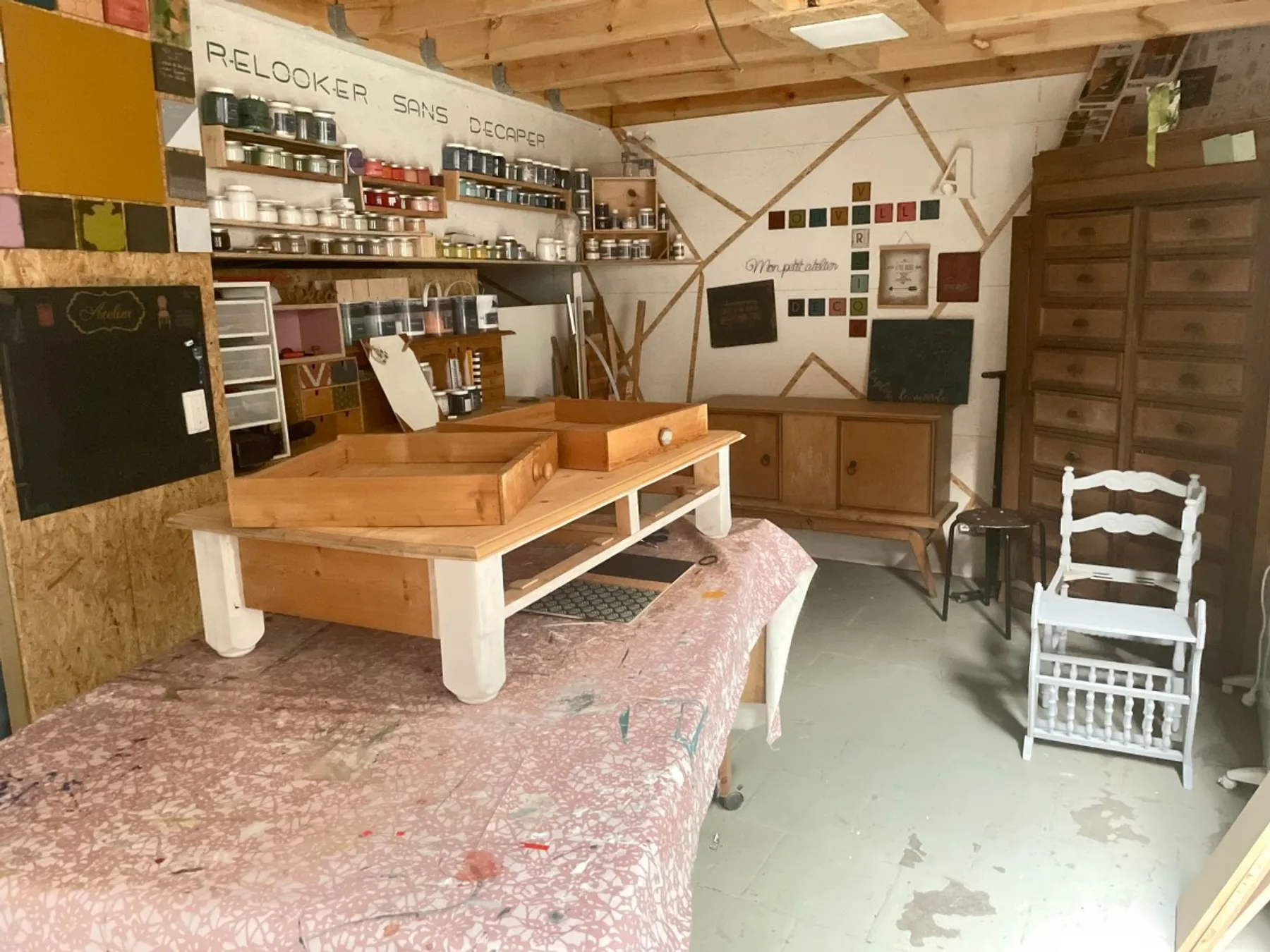 Renovate a piece of furniture from A to Z - Image n°1 - Wecandoo