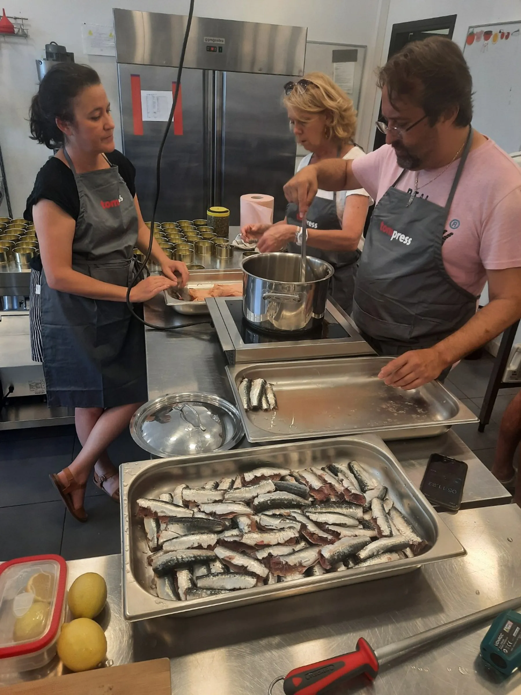 Faites vos conserves de poisson de saison - Image n°3 - Wecandoo