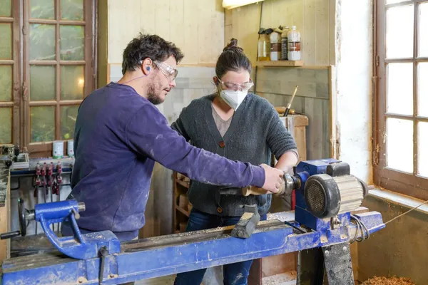 Initiez-vous au tour à bois sur une journée - Image n°2 - Wecandoo