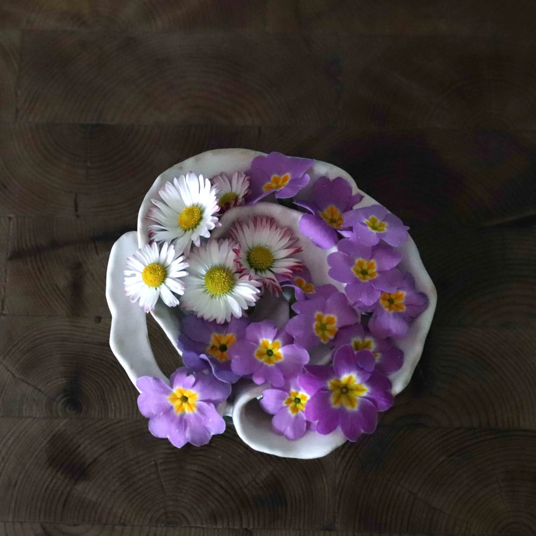 Modelez votre trio de soliflores en céramique - Image n°4 - Wecandoo