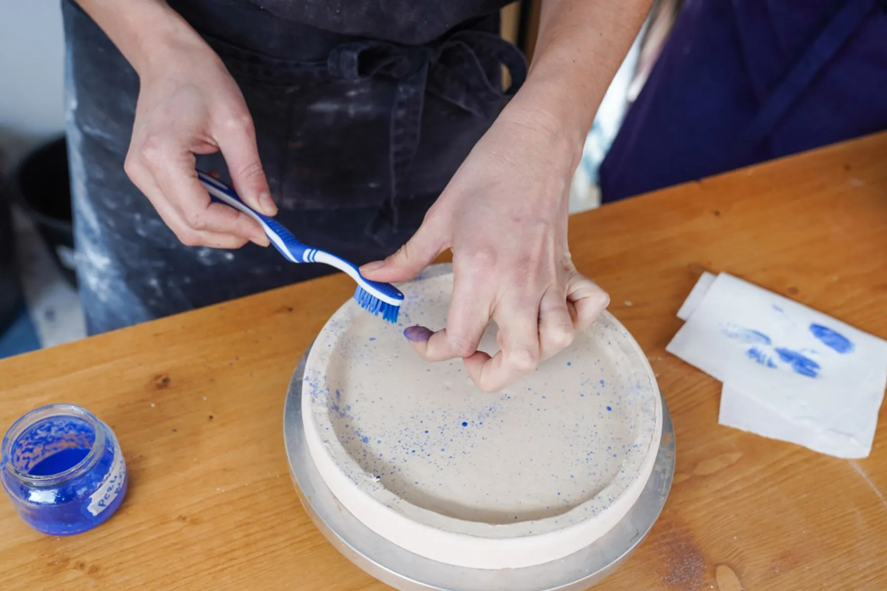 Modelez vos assiettes en grès ou porcelaine - Afbeelding nr. 3 - Wecandoo