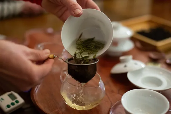 Découvrez et dégustez les 6 familles de thé - Image n°3 - Wecandoo