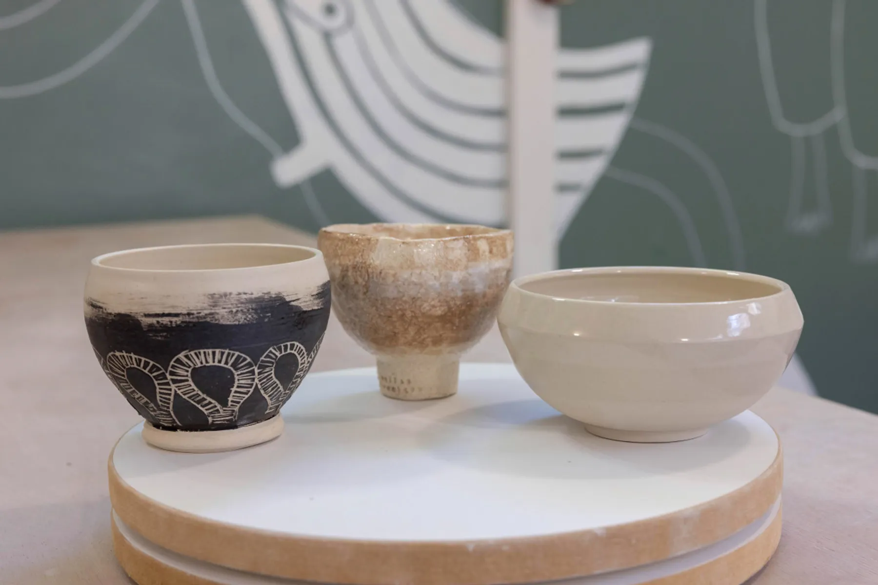 Découvrez le tournage et le décor aux engobes sur deux sessions - Image n°2 - Wecandoo