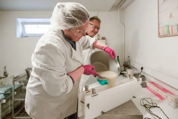 Créez votre savon artisanal - Afbeelding nr. 3 - Wecandoo