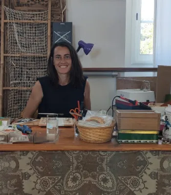 Camille : Vitrailliste à Noirmoutier