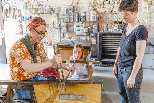 Découvrez le soufflage de verre - Image n°4 - Wecandoo