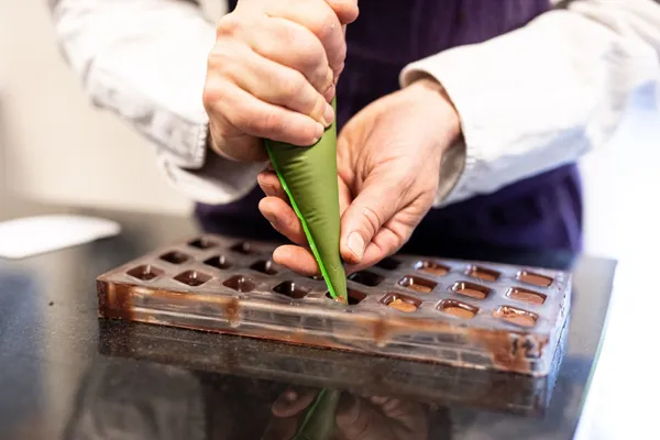 Wecandoo - Fabriquez vos pralines au chocolat