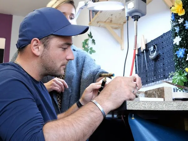 Réalisez le bijou de votre choix en argent - Image n°3 - Wecandoo