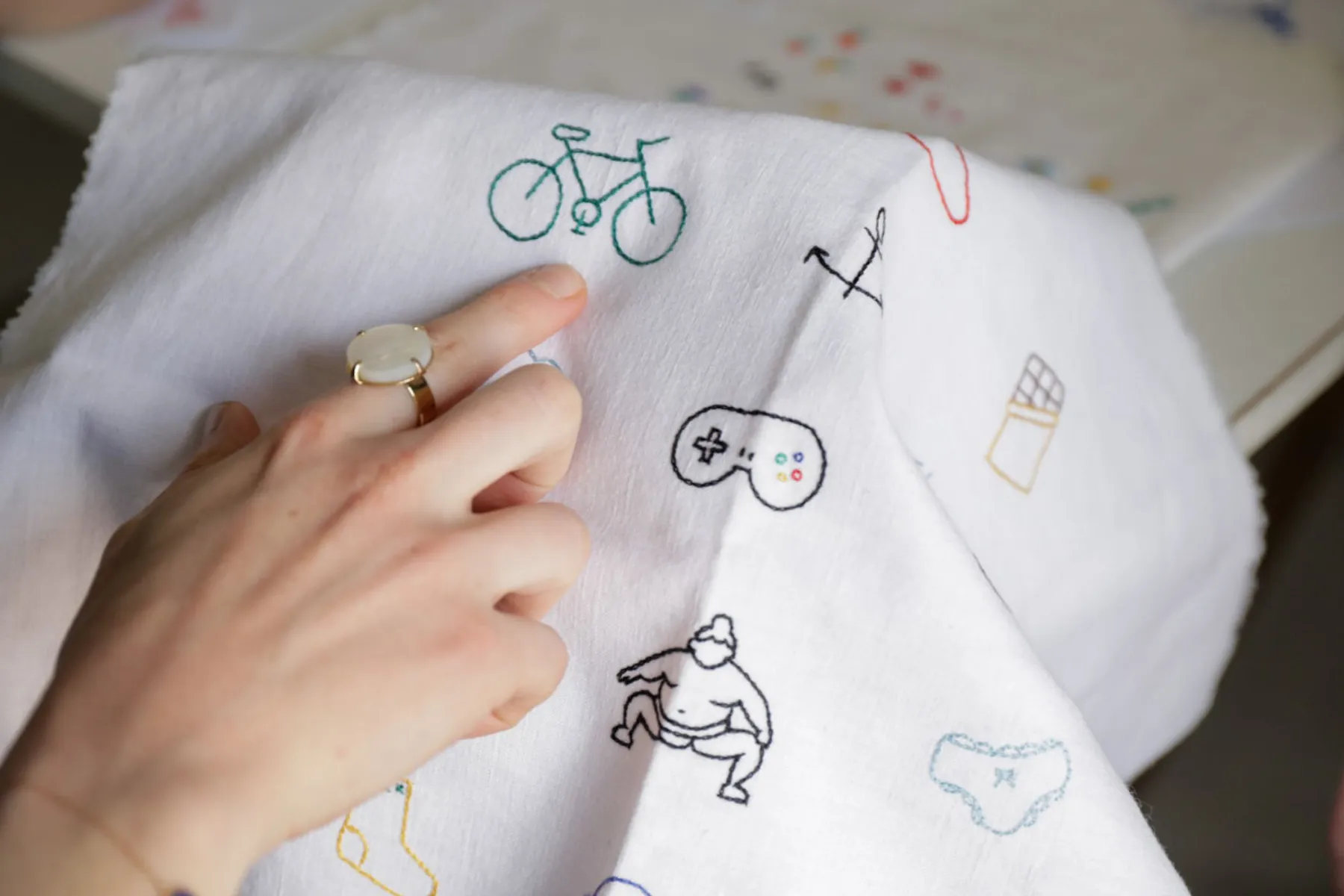 Réalisez votre broderie sur t-shirt avec Marie - Image n°2 - Wecandoo