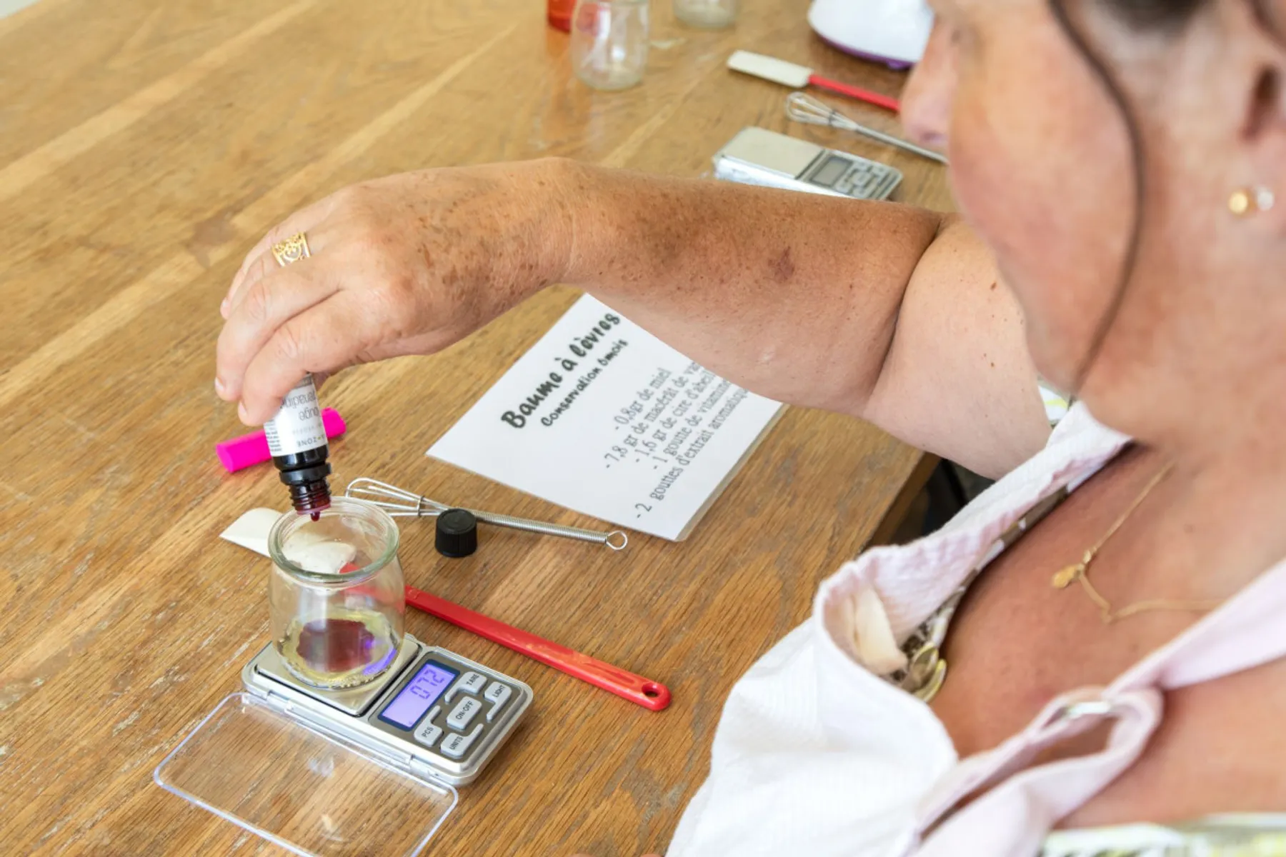 Fabriquez votre mascara et baume à lèvres teinté - Image n°3 - Wecandoo