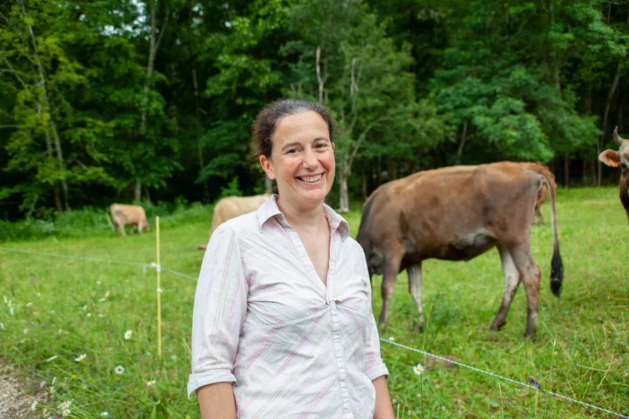 Gaëlle et Alexandre : Eleveurs et Fabricants de Fromages à Isère