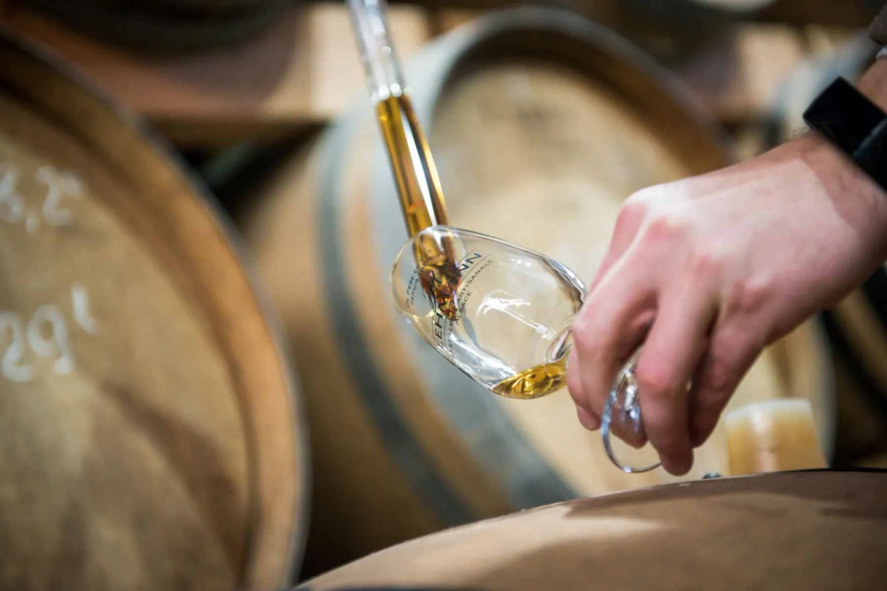 Assemblez votre whisky et dégustez des saucisses cuites à l'alambic - Image n°2 - Wecandoo