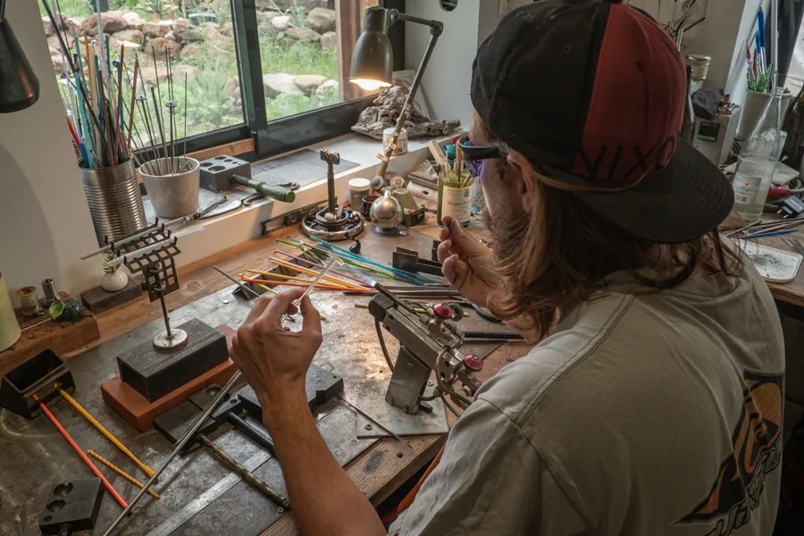 Initiez vous au travail du verre au chalumeau sur une journée - Image n°1 - Wecandoo