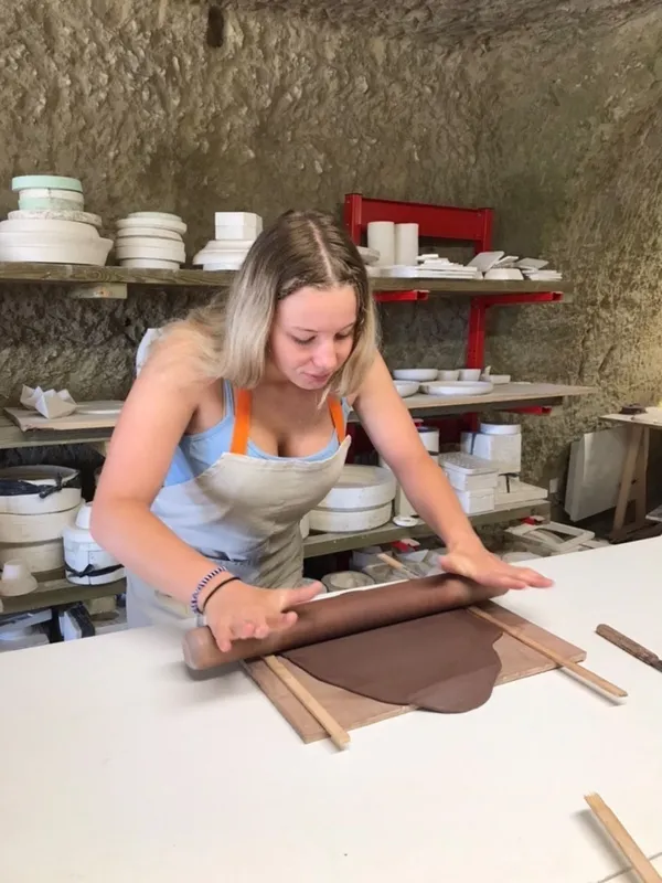 Wecandoo - Modelez votre assiette décorée à l'estampage