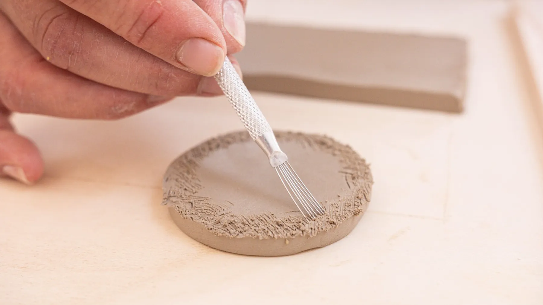 Initiez-vous au modelage et réalisez un duo de pièces - Image n°4 - Wecandoo