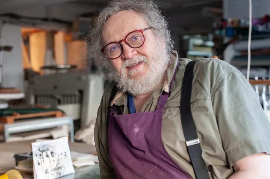 Maurice : Relieur d'art à Strasbourg