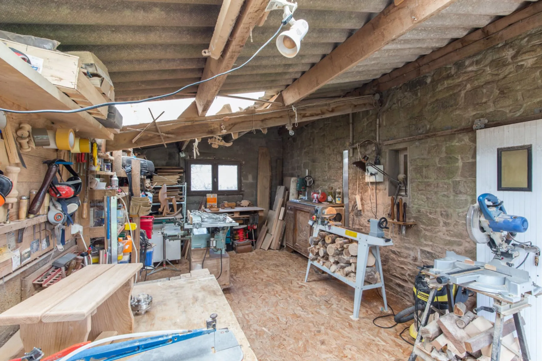 Initiez-vous au tournage sur bois en fabriquant votre assiette - Image n°2 - Wecandoo