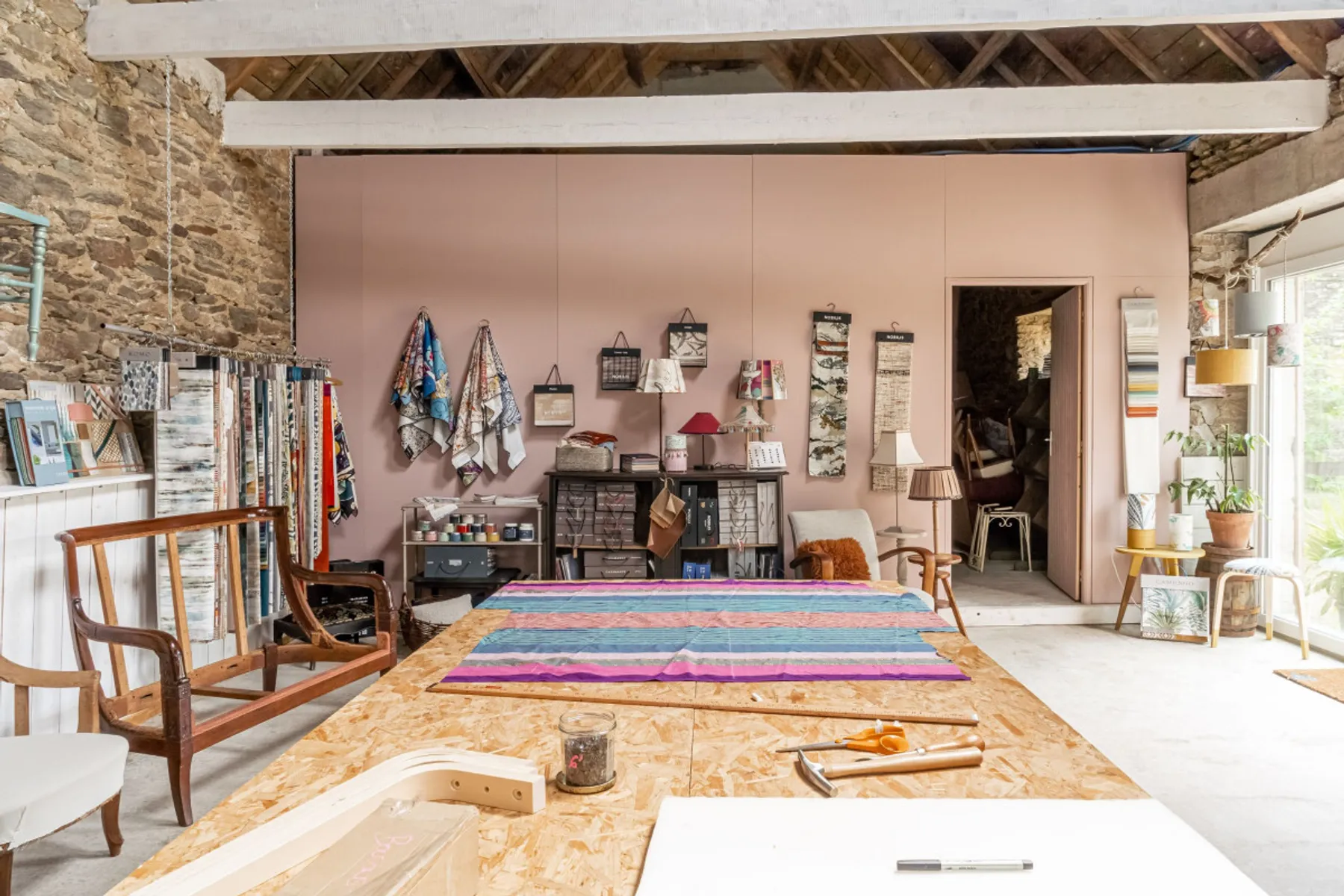 Personnalisez votre tabouret - Image n°1 - Wecandoo