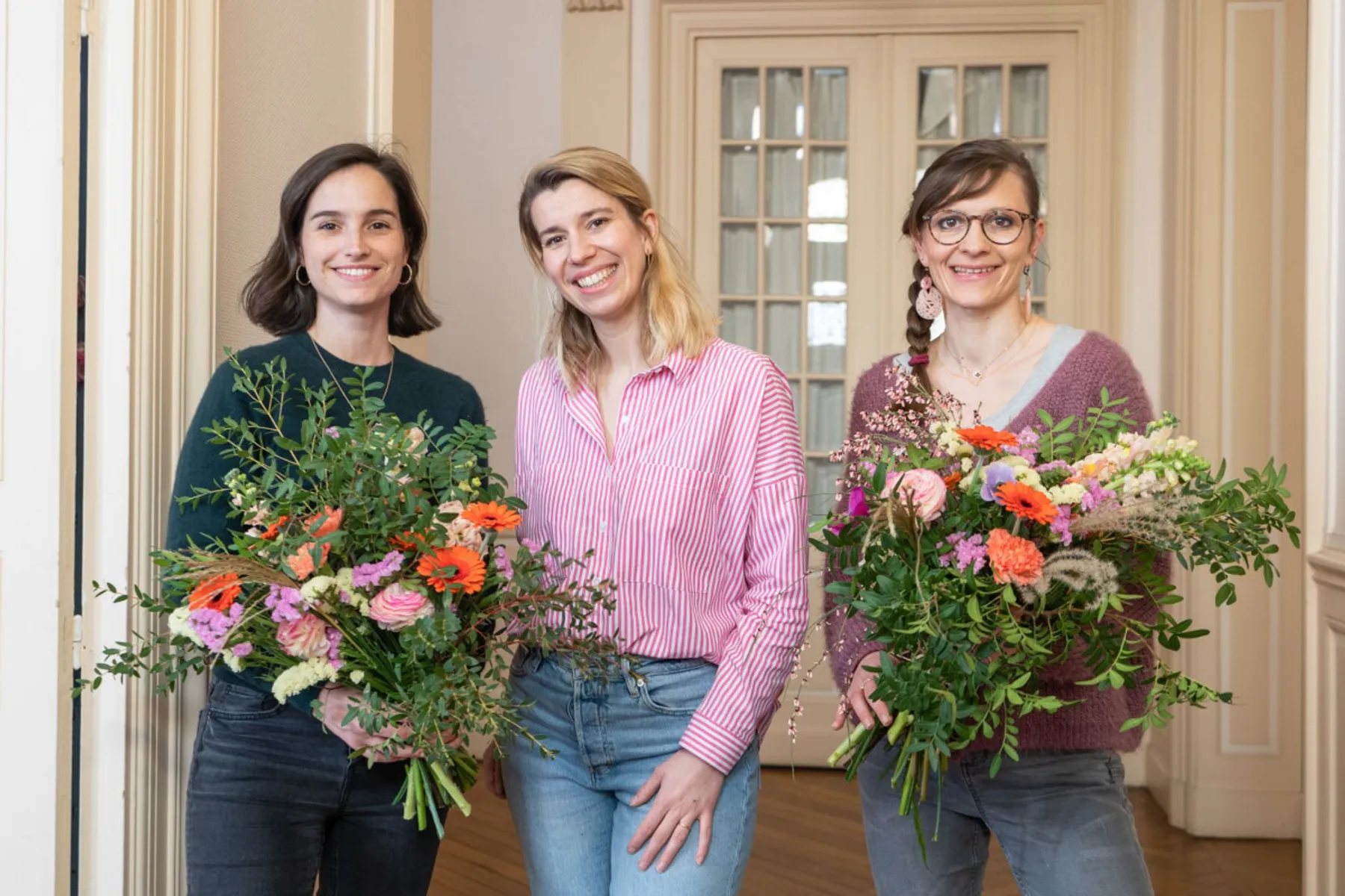 Réalisez votre bouquet de fleurs fraîches de saison - Image n°4 - Wecandoo