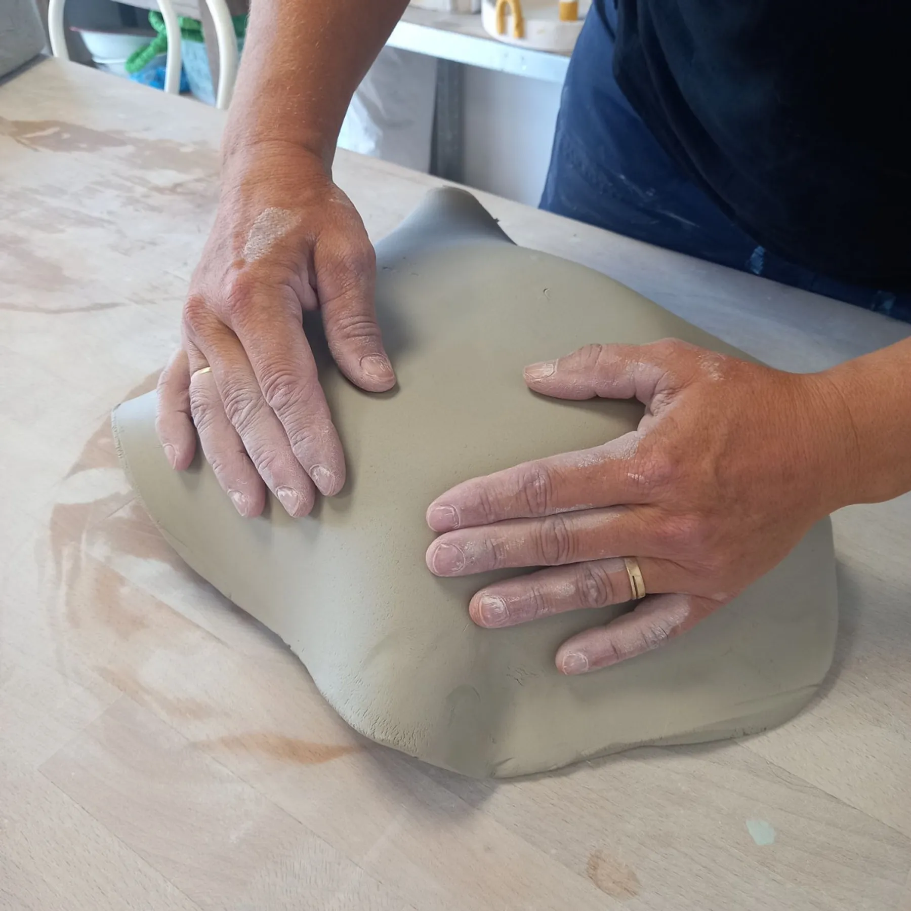 Modelez votre duo d'assiettes - Image n°3 - Wecandoo