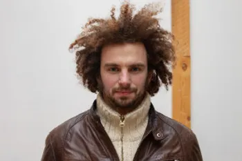 Hugo : Vitrailliste à Lille