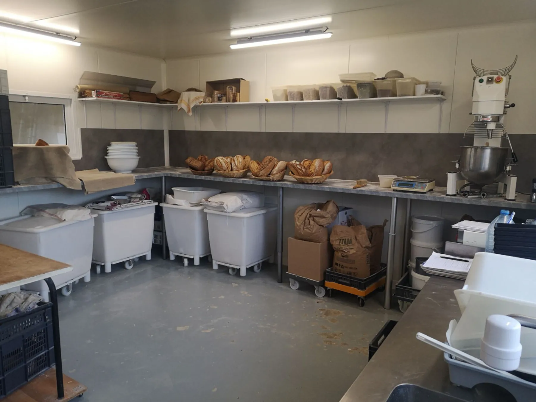 Immergez-vous une journée avec un paysan boulanger - Image n°1 - Wecandoo