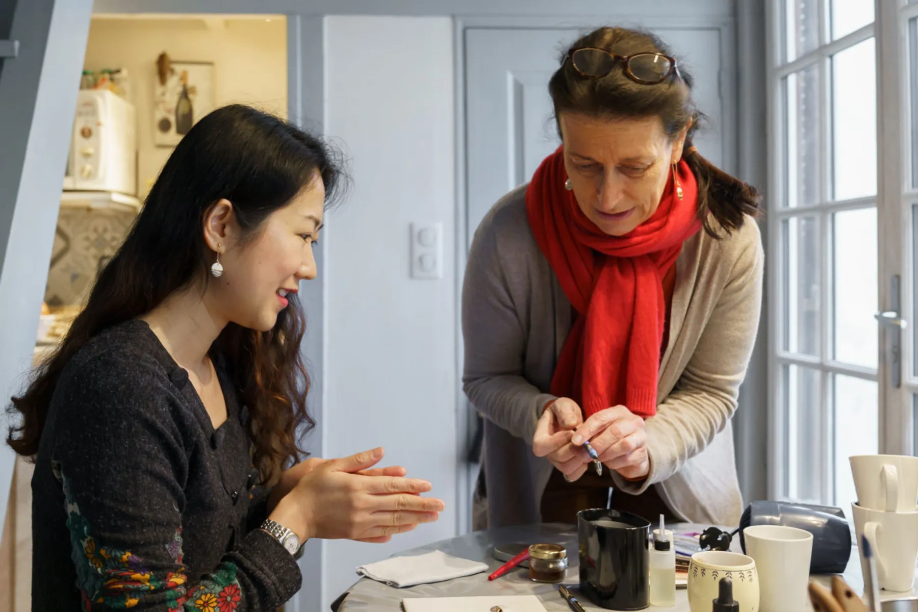 Décorez à l'or vos bijoux en porcelaine - Afbeelding nr. 2 - Wecandoo