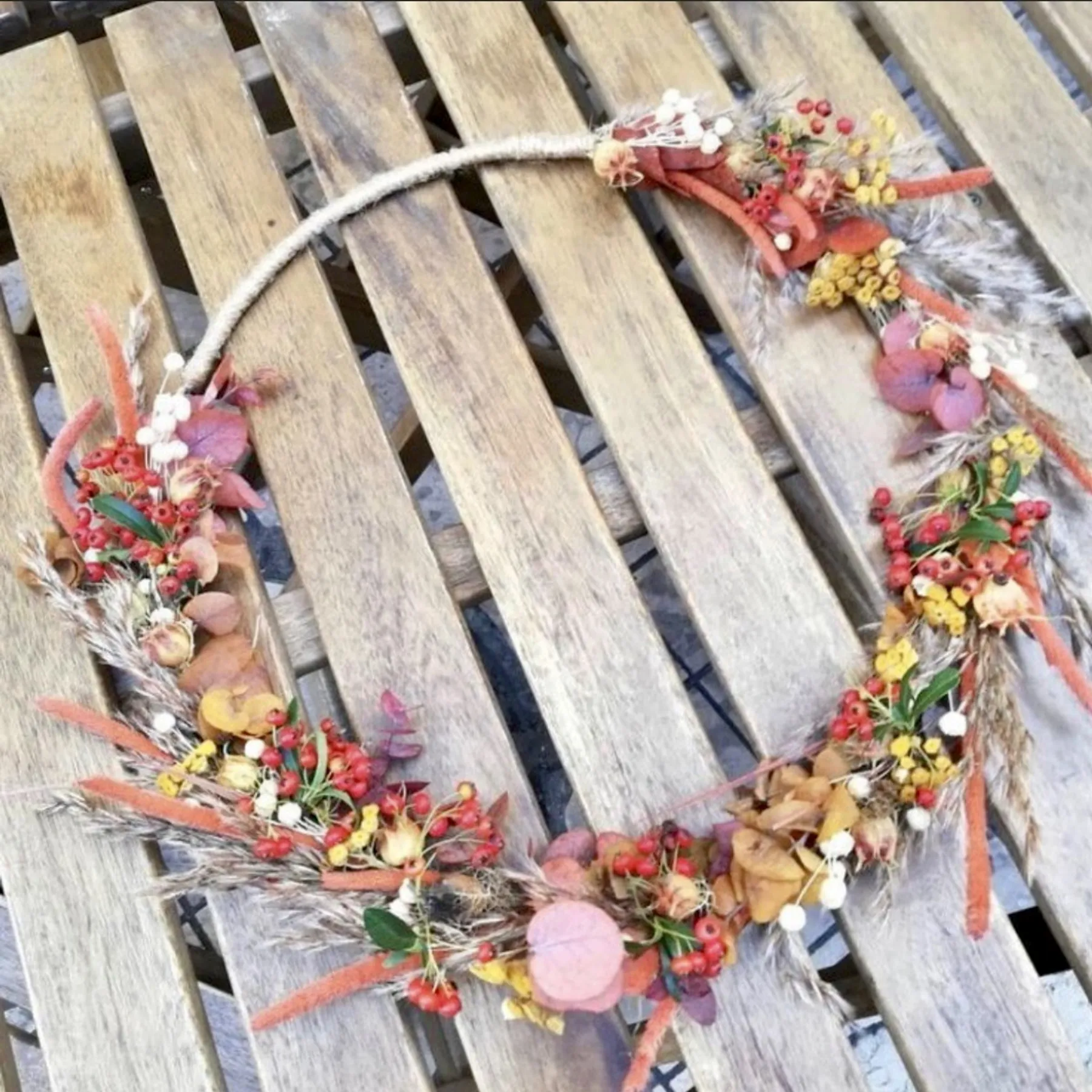 Créez votre couronne de fleurs séchées - Image n°4 - Wecandoo