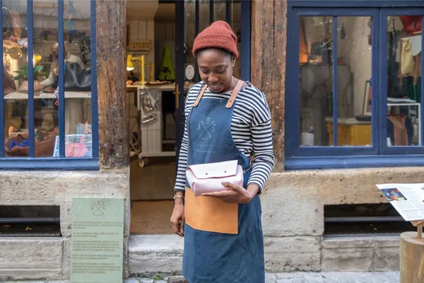 Fabriquez votre sac bandoulière en cuir - Image n°4 - Wecandoo