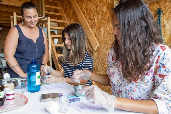 Créez votre duo de soins pour le visage - Image n°2 - Wecandoo