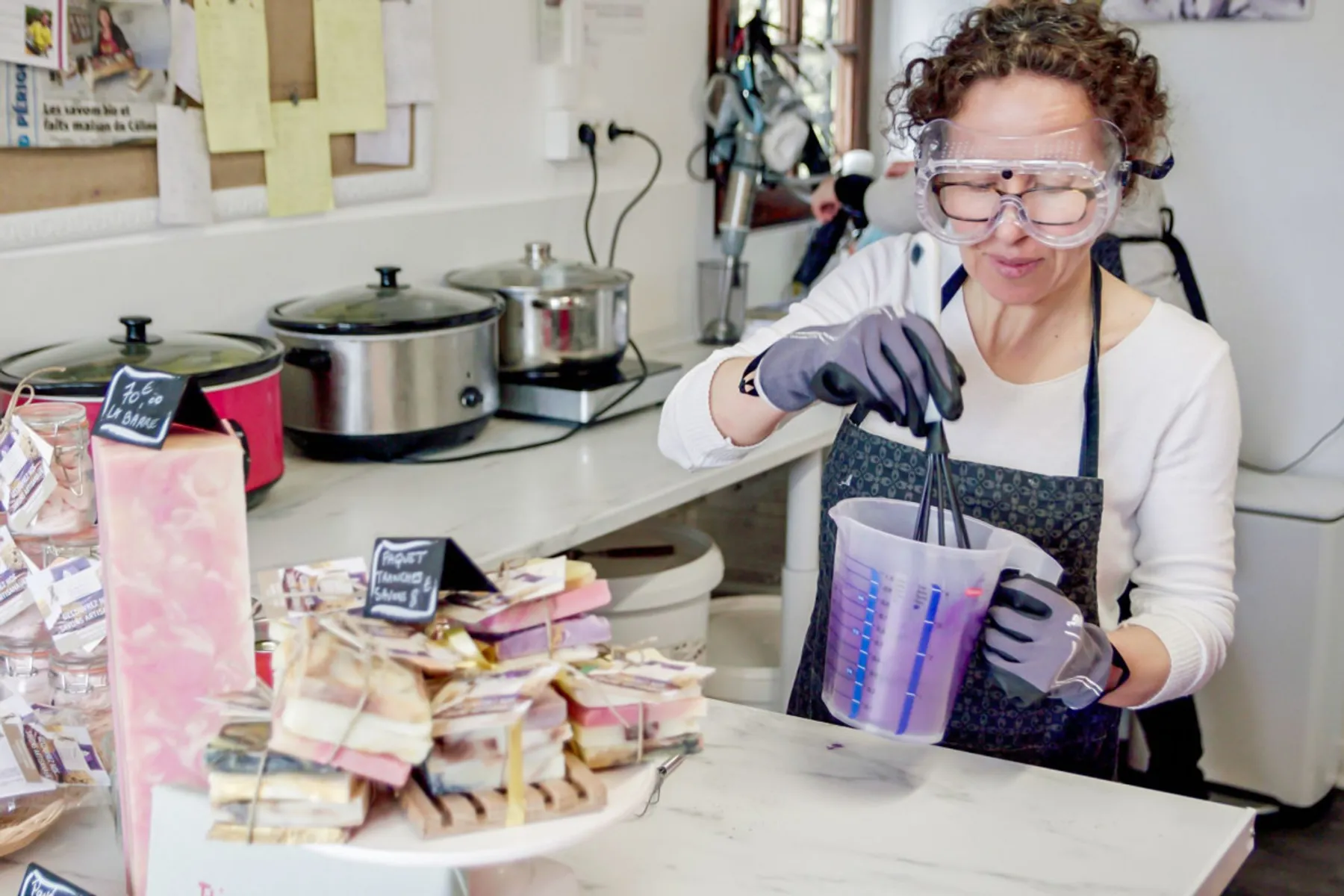 Découvrez la saponification et réalisez vos savons et shampoing - Image n°2 - Wecandoo