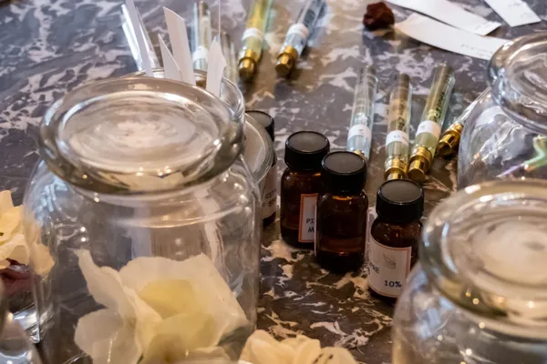 Élaborez votre parfum sur-mesure de 50 ml - Image n°1 - Wecandoo