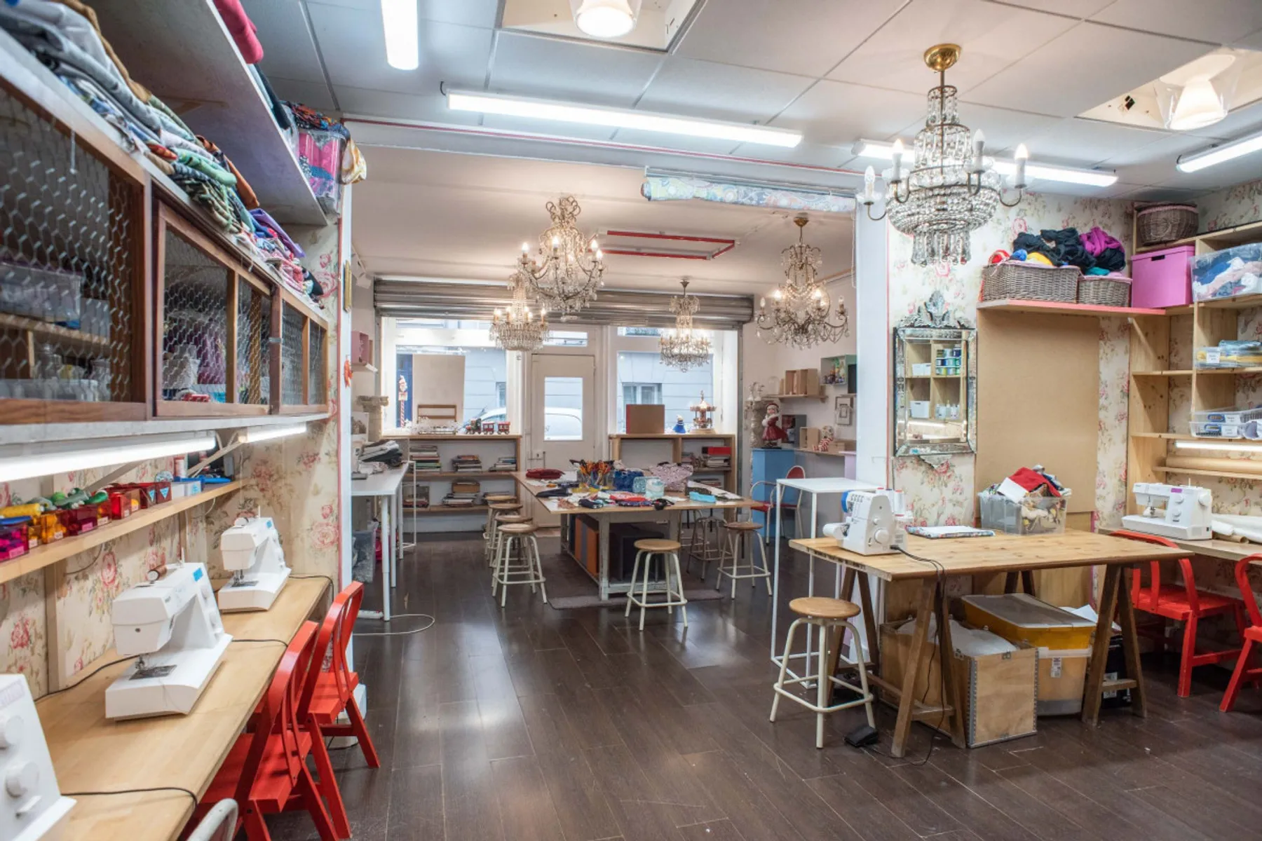 Initiez-vous à la couture et réalisez votre accessoire tendance - Image n°1 - Wecandoo