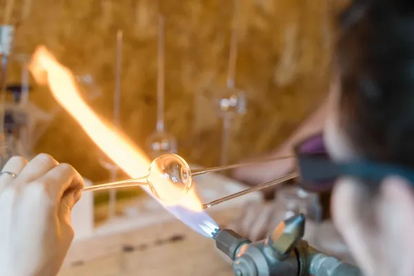 Wecandoo - Initiez-vous au soufflage de verre au chalumeau