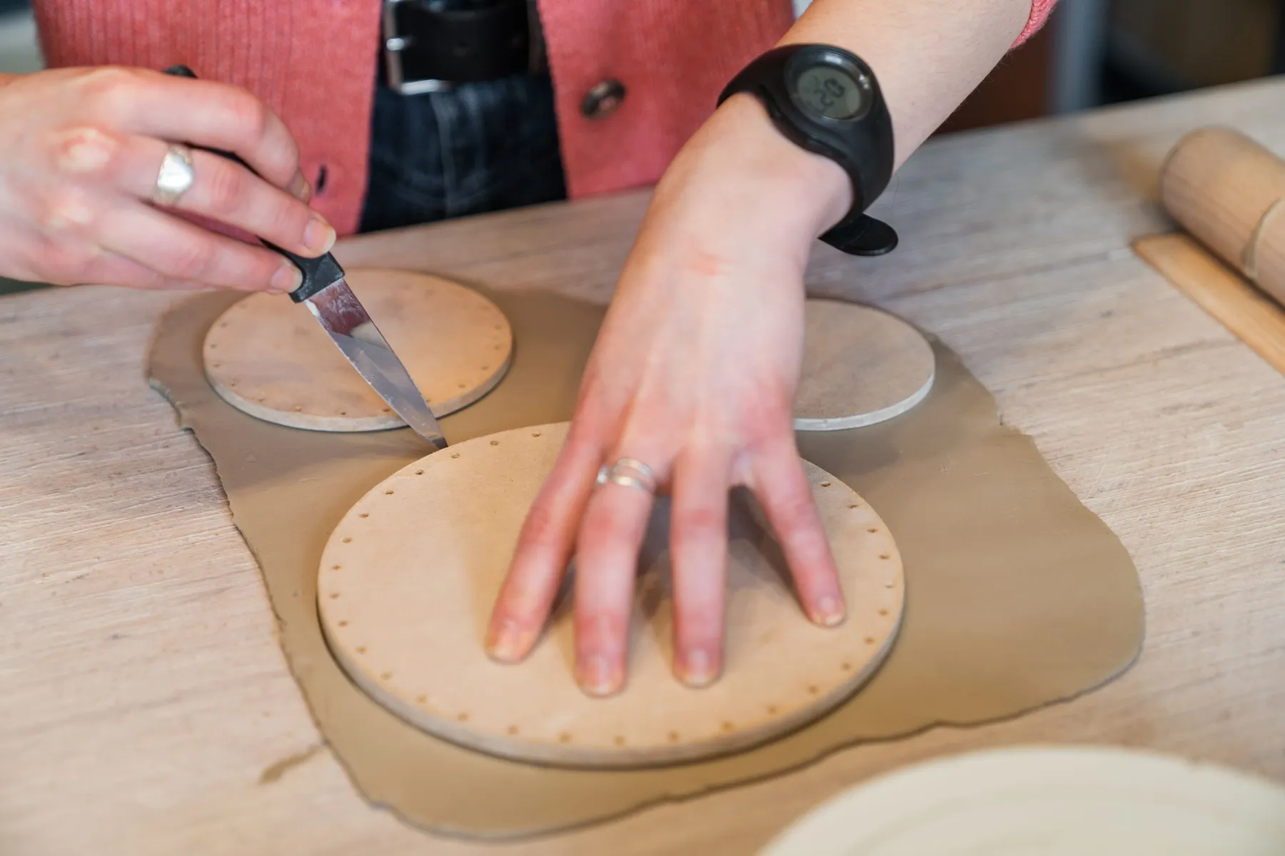 Modelez vos assiettes en céramique - Image n°4 - Wecandoo