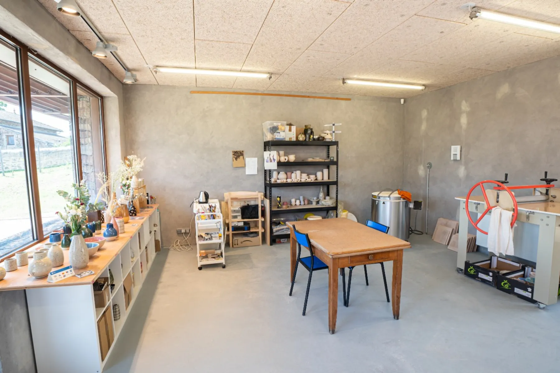 Modelez votre duo de mugs en grès - Afbeelding nr. 1 - Wecandoo