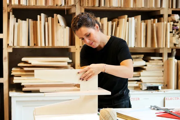 Fabriquez votre meuble sur-mesure en bois - Image n°2 - Wecandoo