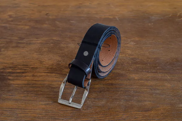 Wecandoo - Fabriquez votre ceinture en cuir