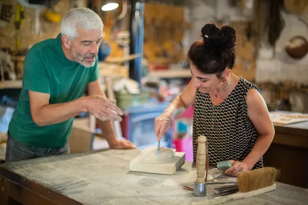 Initiez-vous à la sculpture sur pierre sur une journée - Image n°3 - Wecandoo