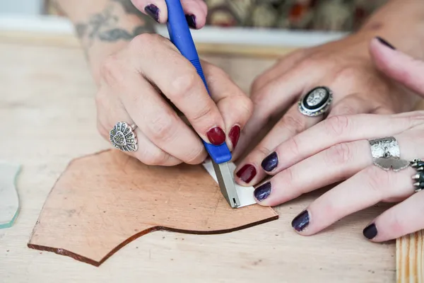 Initiez-vous à l'art du vitrail sur une journée - Image n°4 - Wecandoo